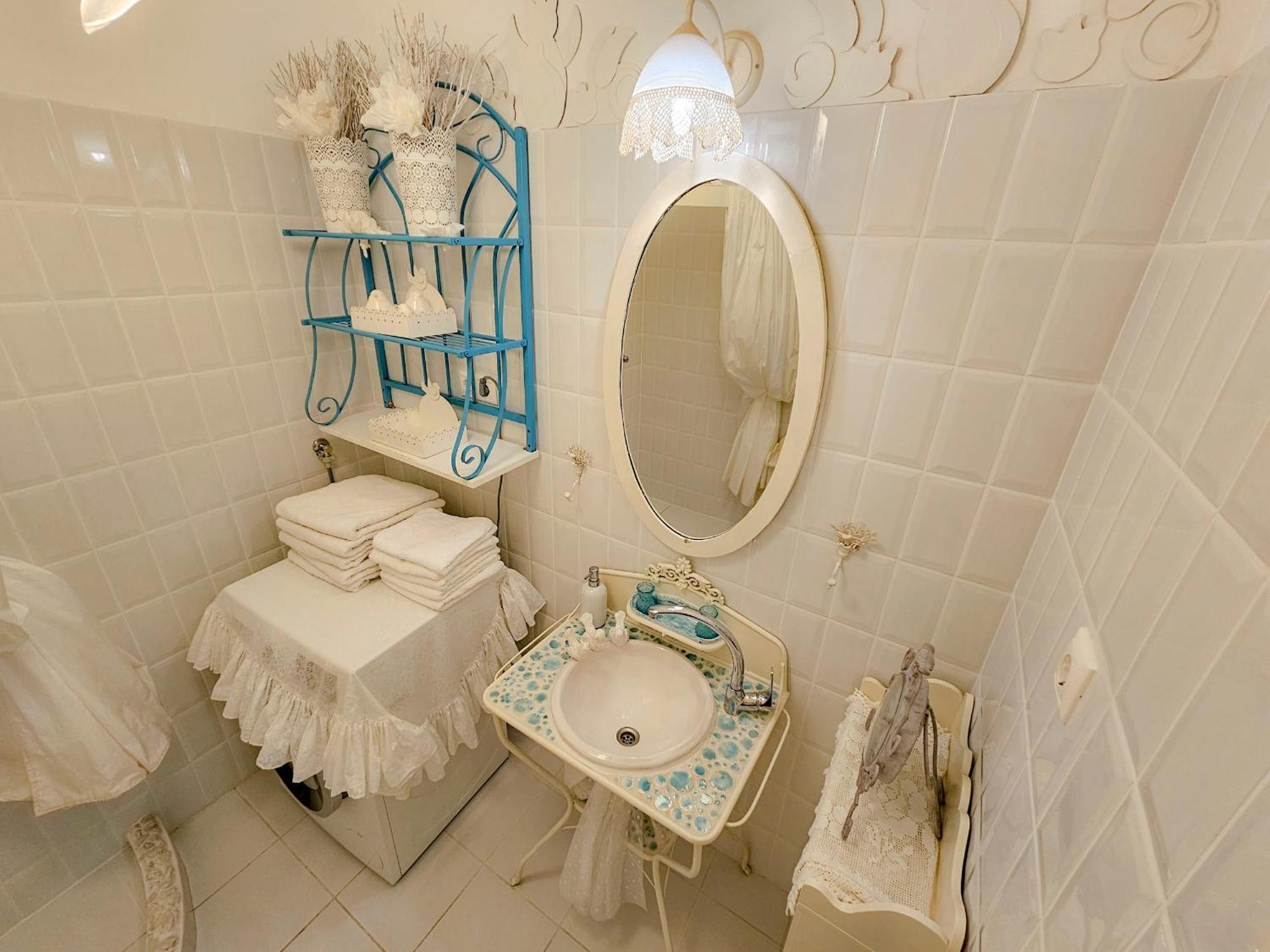 Feher Tulipan Apartman Hotel Debreţin Exterior foto