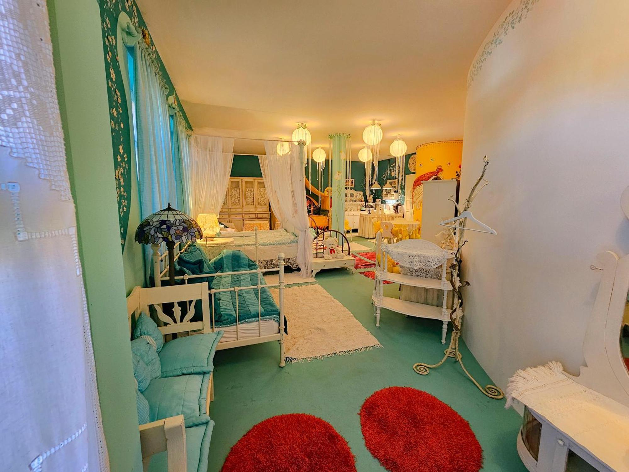 Feher Tulipan Apartman Hotel Debreţin Exterior foto
